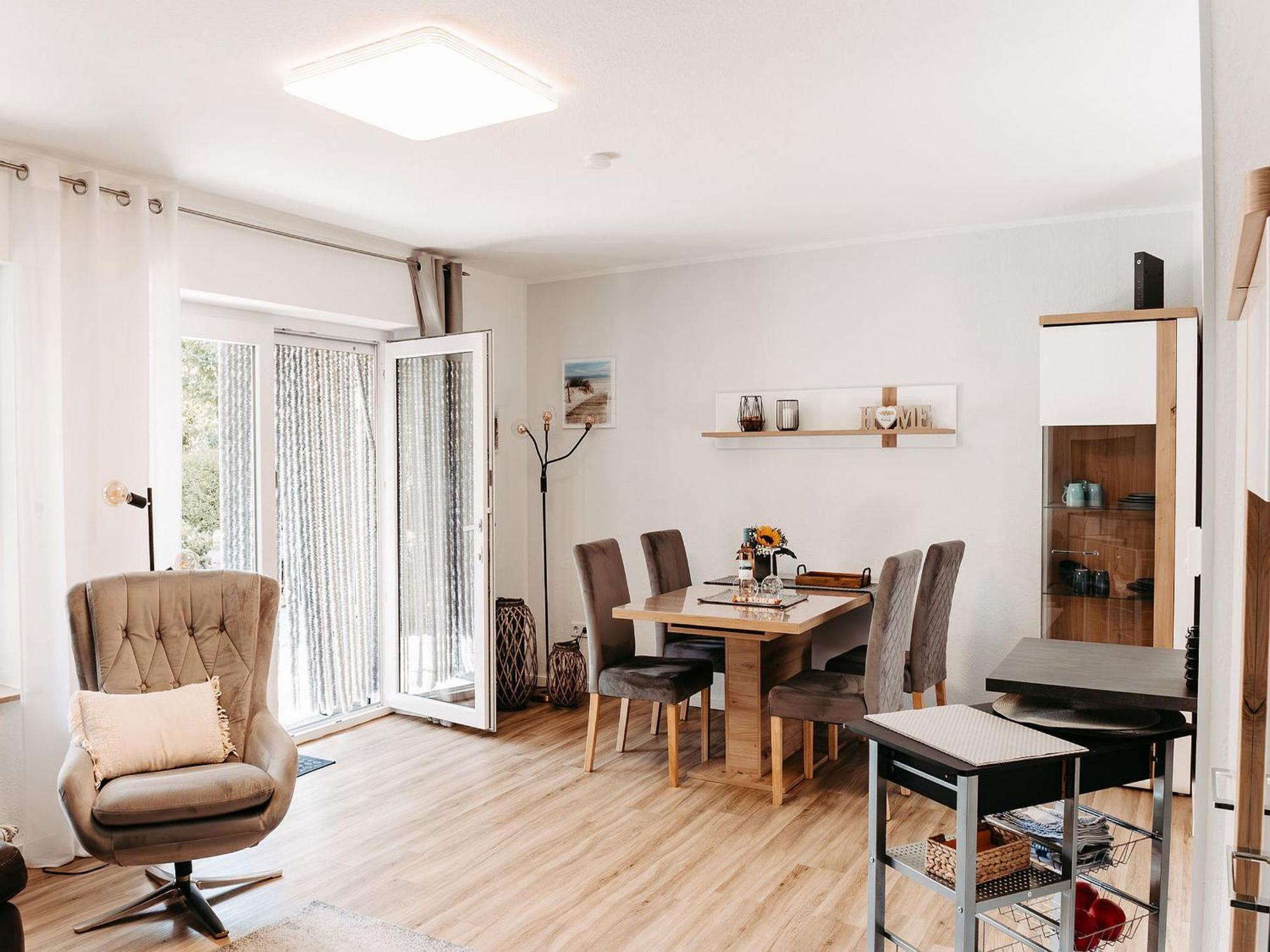 Home Am See - Ferienwohnung Mohnesee Bagian luar foto